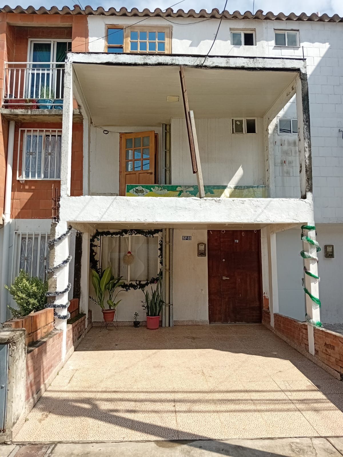 Casa en venta Valle Del Cauca Jamundí Cd Las Flores 92 m2 Habitaciones 3 Baños 3 Garajes 1 Precio $165000000