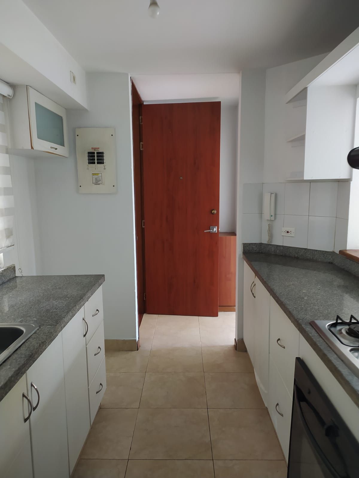 Apartamento en venta Valle Del Cauca Cali Lili 70 m2 Habitaciones 3 Baños 2 Garajes 1 Precio $310000000