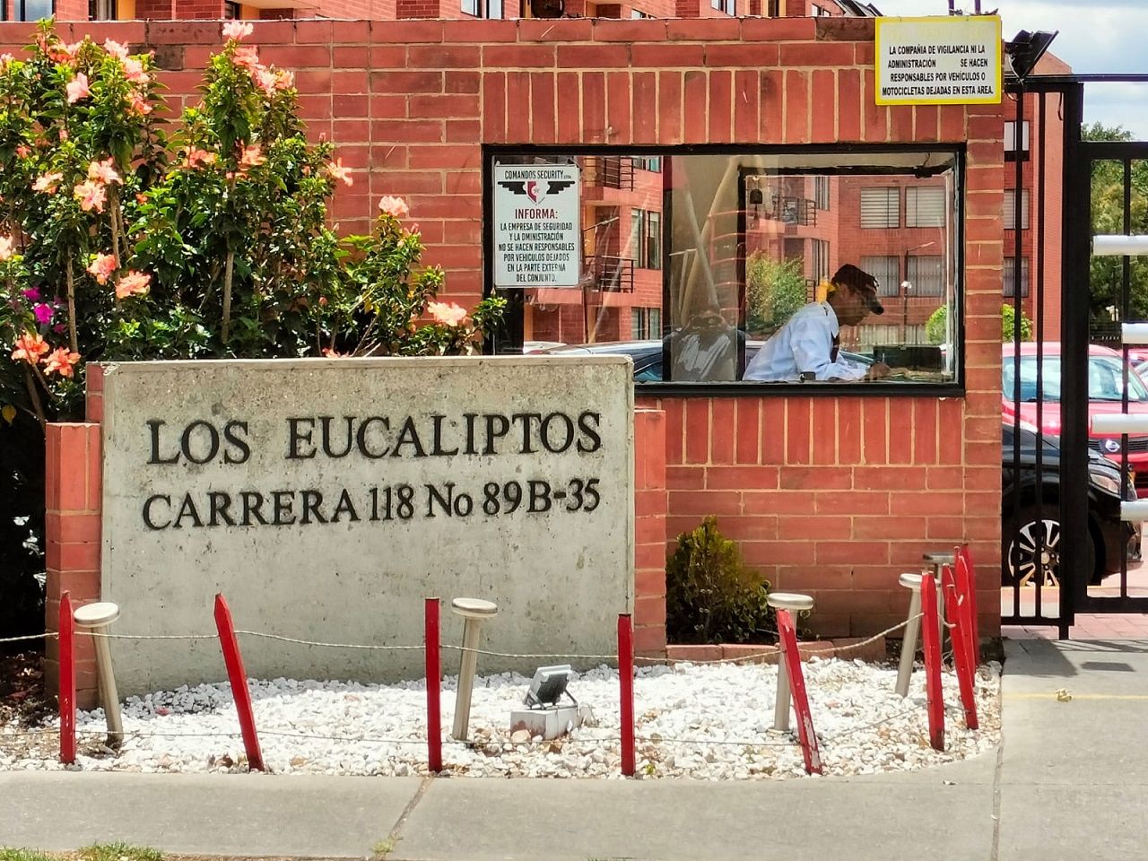 Apartamento en venta Cundinamarca Bogotá Cr Los Gualandayes 70 m2 Habitaciones 3 Baños 2 Garajes 0 Precio $320000000