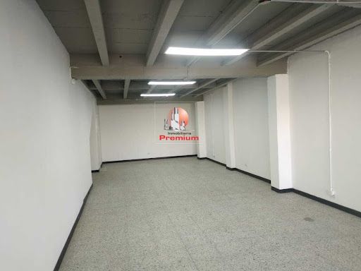 Local en arriendo Cundinamarca Bogotá Villa Alsacia 126 m2 Habitaciones 0 Baños 2 Garajes 2 Precio $7100000