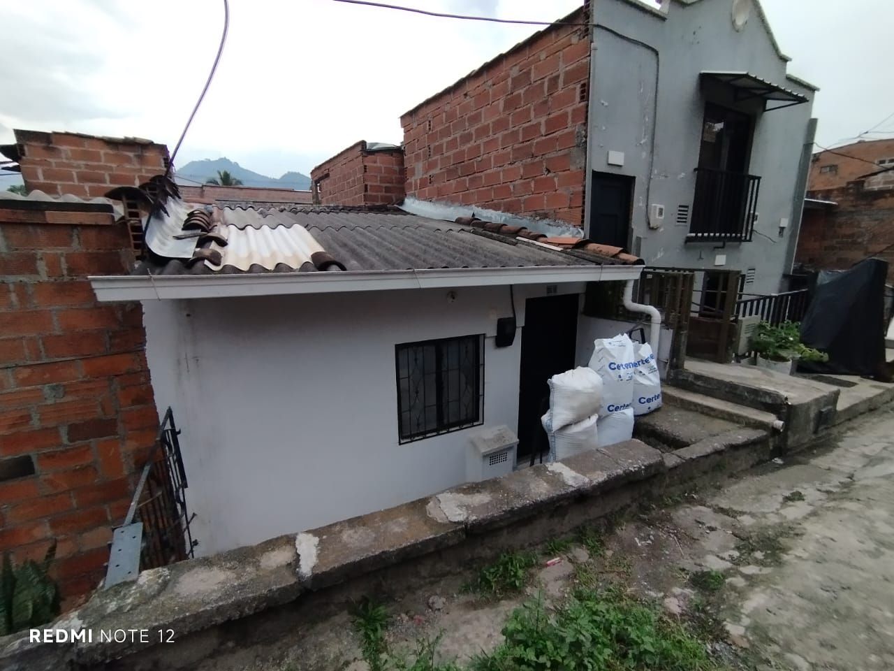 Apartaestudio en arriendo Antioquia Itagüí Yarumito 38 m2 Habitaciones 2 Baños 1 Garajes 0 Precio $1000000