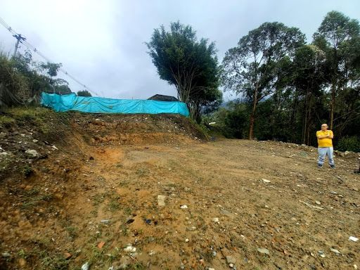 Lote en arriendo Antioquia Medellín La Loma 1 m2 Habitaciones 0 Baños 0 Garajes 0 Precio $8000000