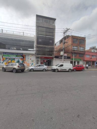 Local en arriendo Cundinamarca Bogotá Super Manzana 6 120 m2 Habitaciones 0 Baños 1 Garajes 0 Precio $3000000
