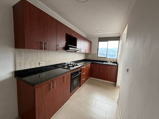 Apartamento en arriendo Antioquia Medellín Los Balsos No2 187 m2 Habitaciones 3 Baños 5 Garajes 2 Precio $7500000