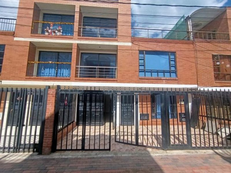 Casa en arriendo Cundinamarca Chía Br San Lorenzo 80 m2 Habitaciones 4 Baños 2 Garajes 0 Precio $2330000