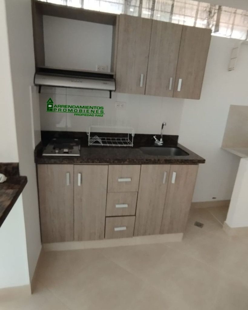 Apartaestudio en arriendo Antioquia Medellín Miravalle 35 m2 Habitaciones 1 Baños 1 Garajes 1 Precio $1650000