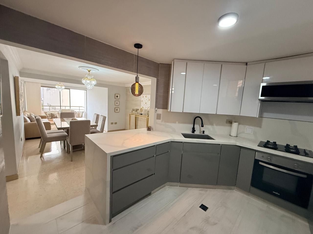 Apartamento en venta Santander Bucaramanga Sotomayor 104 m2 Habitaciones 3 Baños 2 Garajes 1 Precio $630000000
