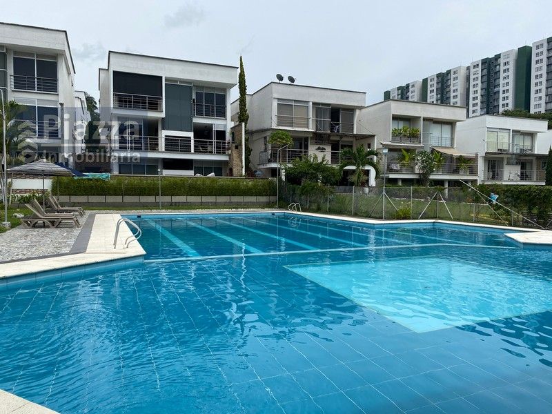 Casa en venta Tolima Ibagué Cr Tejares 200 m2 Habitaciones 3 Baños 3 Garajes 3 Precio $950000000