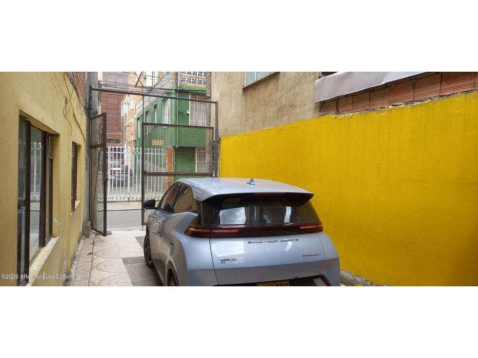 Bodega en arriendo Cundinamarca Bogotá Villa Elisa 420 m2 Habitaciones 0 Baños 4 Garajes 3 Precio $10600000