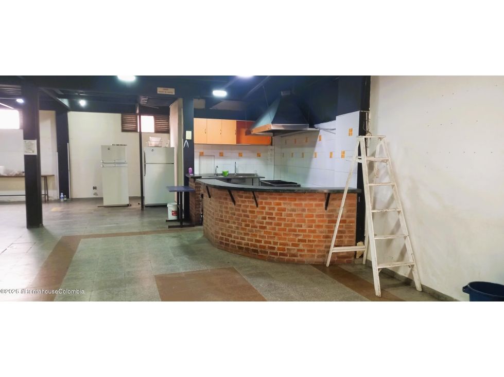 Bodega en venta Cundinamarca Bogotá Villa Elisa 420 m2 Habitaciones 0 Baños 4 Garajes 3 Precio $1350000000