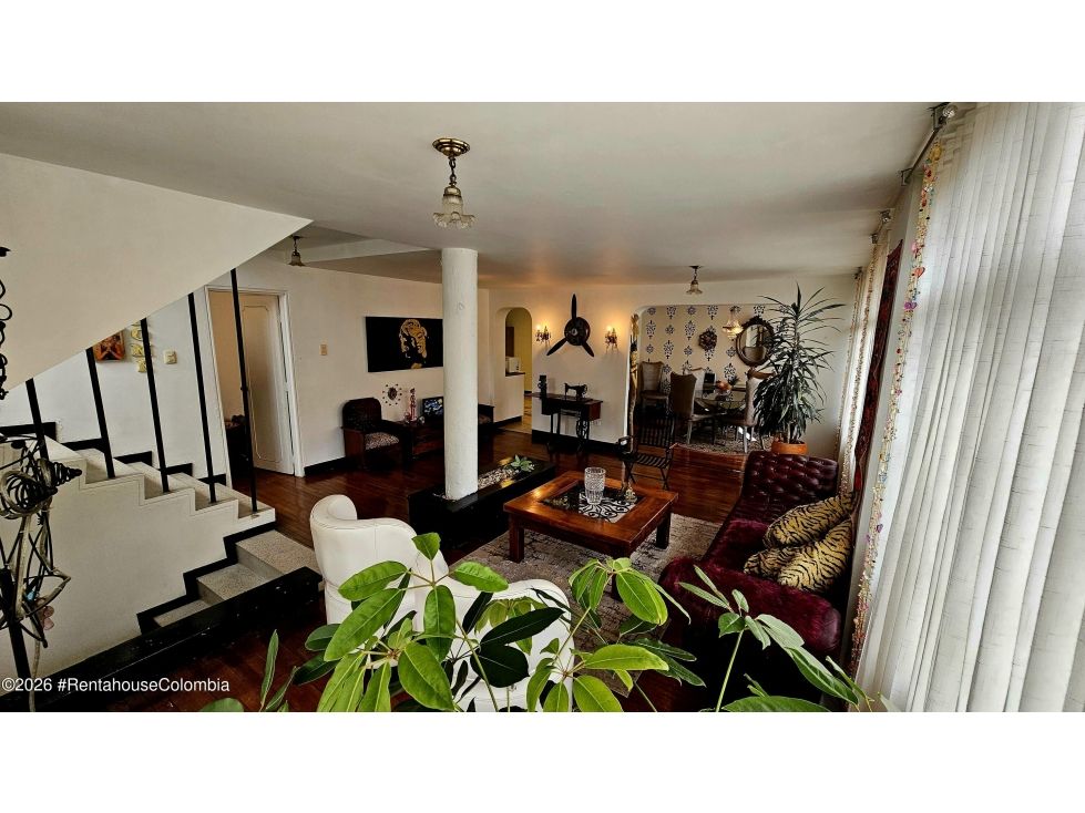 Casa en arriendo Cundinamarca Bogotá La Macarena 235 m2 Habitaciones 5 Baños 3 Garajes 1 Precio $9010000