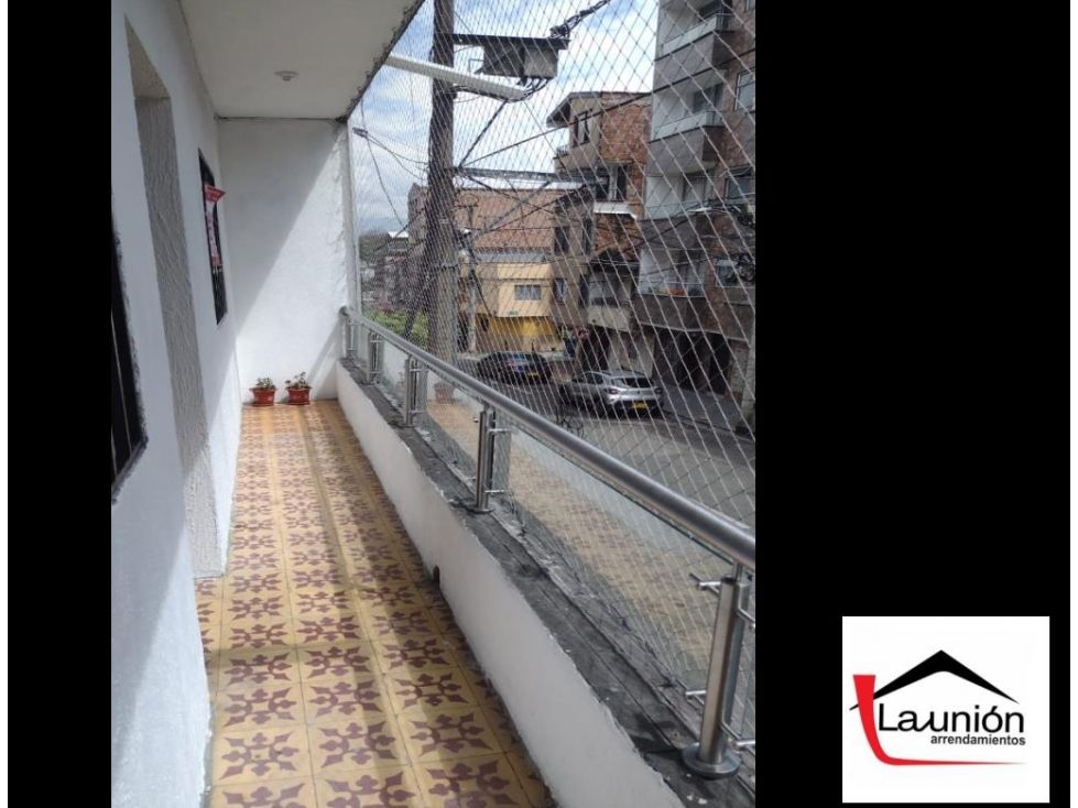 Oficina en arriendo Antioquia Itagüí Las Margaritas 132 m2 Habitaciones 0 Baños 3 Garajes 0 Precio $1850000