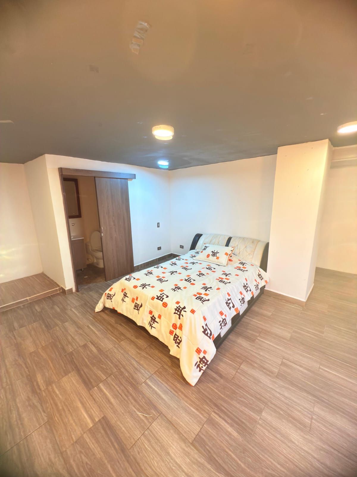 Casa Campestre en arriendo Santander Floridablanca Versalles Campestre 400 m2 Habitaciones 4 Baños 4 Garajes 2 Precio $3850000