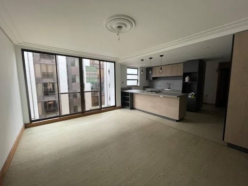 Apartamento en arriendo Antioquia Medellín Astorga 245 m2 Habitaciones 4 Baños 3 Garajes 2 Precio $9000000