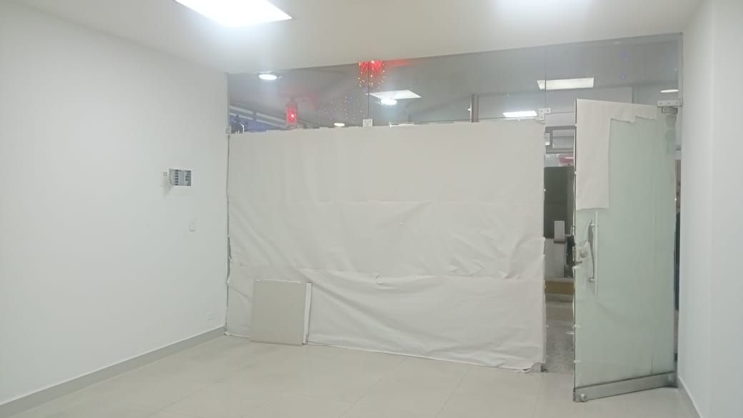 Local Comercial en arriendo Antioquia Medellín La Candelaria 65 m2 Habitaciones 2 Baños 1 Garajes 0 Precio $4760000