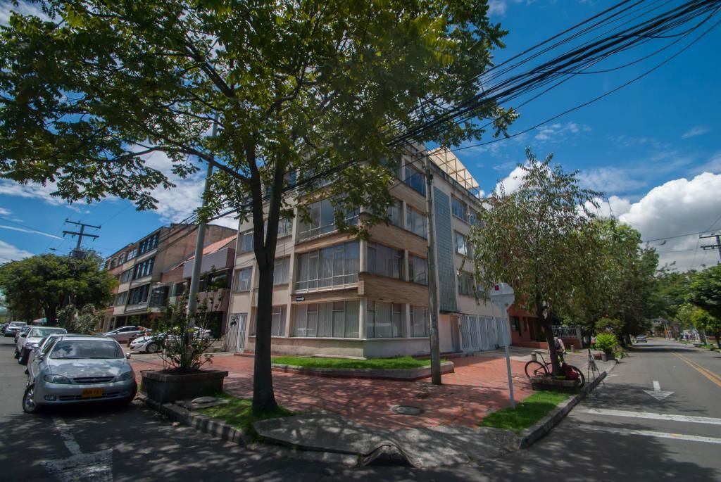 Apartamento en arriendo Cundinamarca Bogotá La Soledad 100 m2 Habitaciones 3 Baños 2 Garajes 1 Precio $4019920