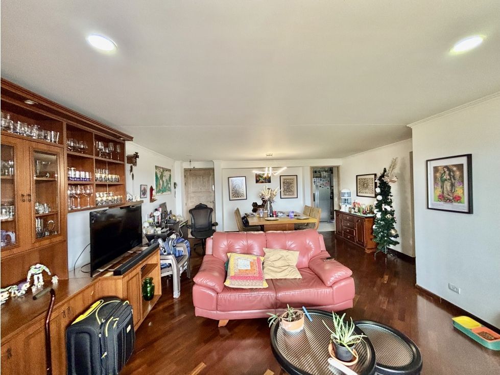 Apartamento en venta Antioquia Medellín El Poblado 117 m2 Habitaciones 3 Baños 3 Garajes 2 Precio $800000000