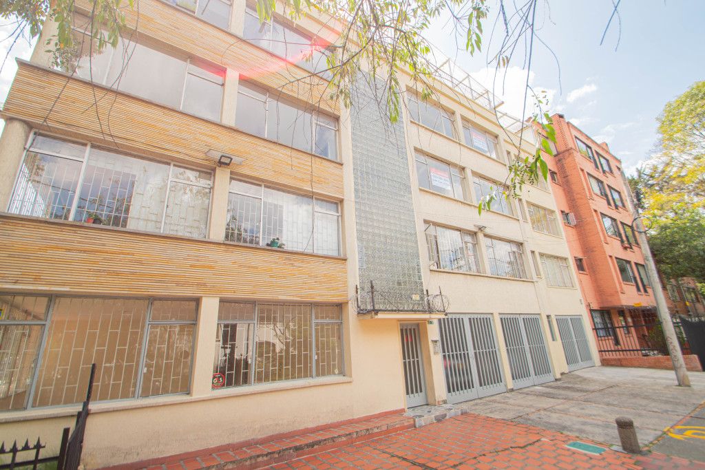 Apartamento en arriendo Cundinamarca Bogotá La Soledad 100 m2 Habitaciones 3 Baños 2 Garajes 1 Precio $3819920