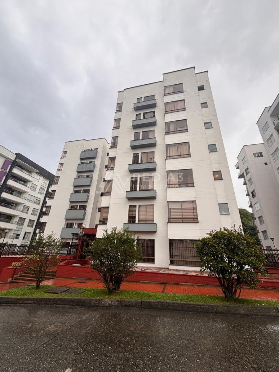 Apartamento en arriendo Risaralda Pereira Los Angeles 145 m2 Habitaciones 3 Baños 3 Garajes 2 Precio $6500000