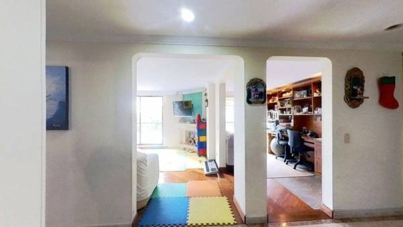 Inmuebles en Remate Apartamento en venta Cundinamarca Bogotá El Batan 137 m2 Habitaciones 3 Baños 4 Garajes 2 Precio $785000000