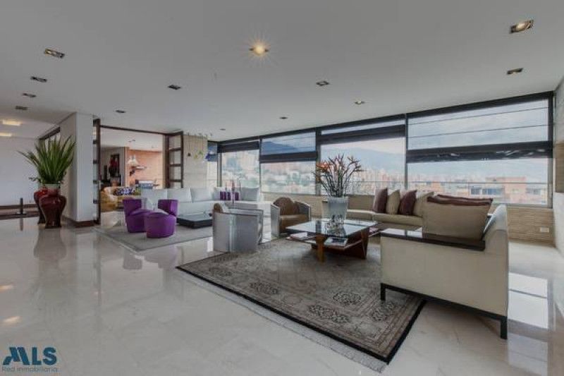 Apartamento en venta Antioquia Medellín La Florida 432 m2 Habitaciones 3 Baños 3 Garajes 3 Precio $3800000000