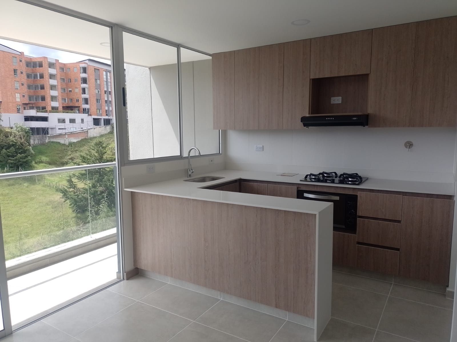 Apartamento en arriendo Antioquia La Ceja Fátima 64 m2 Habitaciones 3 Baños 2 Garajes 1 Precio $2400000