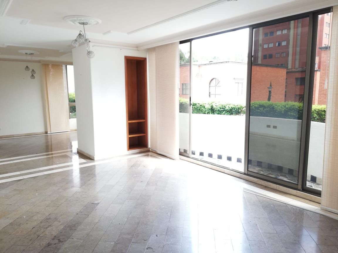 Apartamento en venta Risaralda Pereira San Jose Sur 130 m2 Habitaciones 3 Baños 3 Garajes 1 Precio $520000000