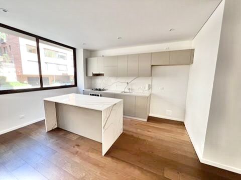 Apartamento en venta Cundinamarca Bogotá Chico 138 m2 Habitaciones 2 Baños 3 Garajes 2 Precio $1670000000