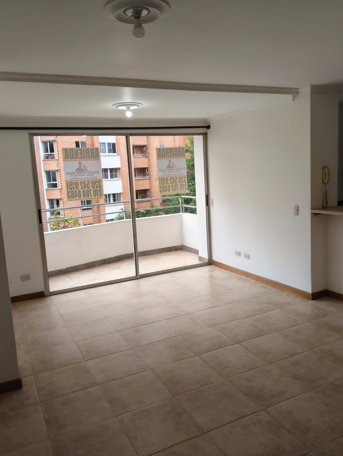 Apartamento en arriendo Antioquia Medellín Florida Nueva 76 m2 Habitaciones 2 Baños 2 Garajes 1 Precio $2900000