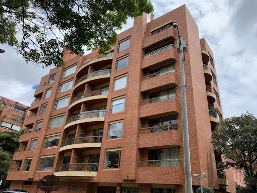 Apartamento en venta Cundinamarca Bogotá El Nogal 270 m2 Habitaciones 5 Baños 4 Garajes 4 Precio $3000000000