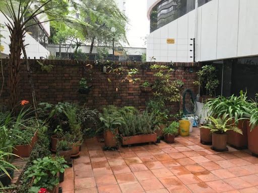 Apartamento en venta Cundinamarca Bogotá Los Rosales 243 m2 Habitaciones 3 Baños 3 Garajes 2 Precio $1550000000