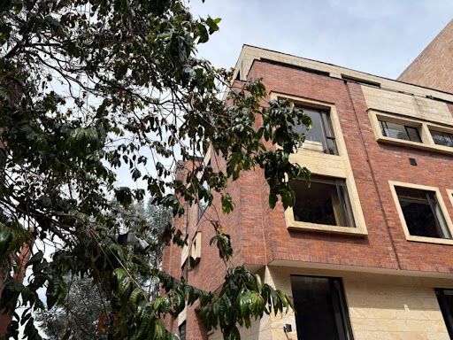 Apartamento en venta Cundinamarca Bogotá Los Rosales 112 m2 Habitaciones 2 Baños 3 Garajes 2 Precio $1250000000