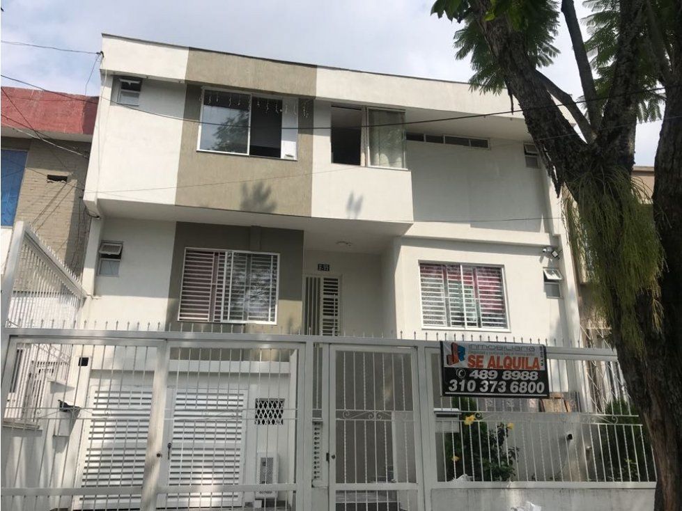 Apartaestudio en arriendo Valle Del Cauca Cali Miraflores 35 m2 Habitaciones 1 Baños 1 Garajes 0 Precio $750000