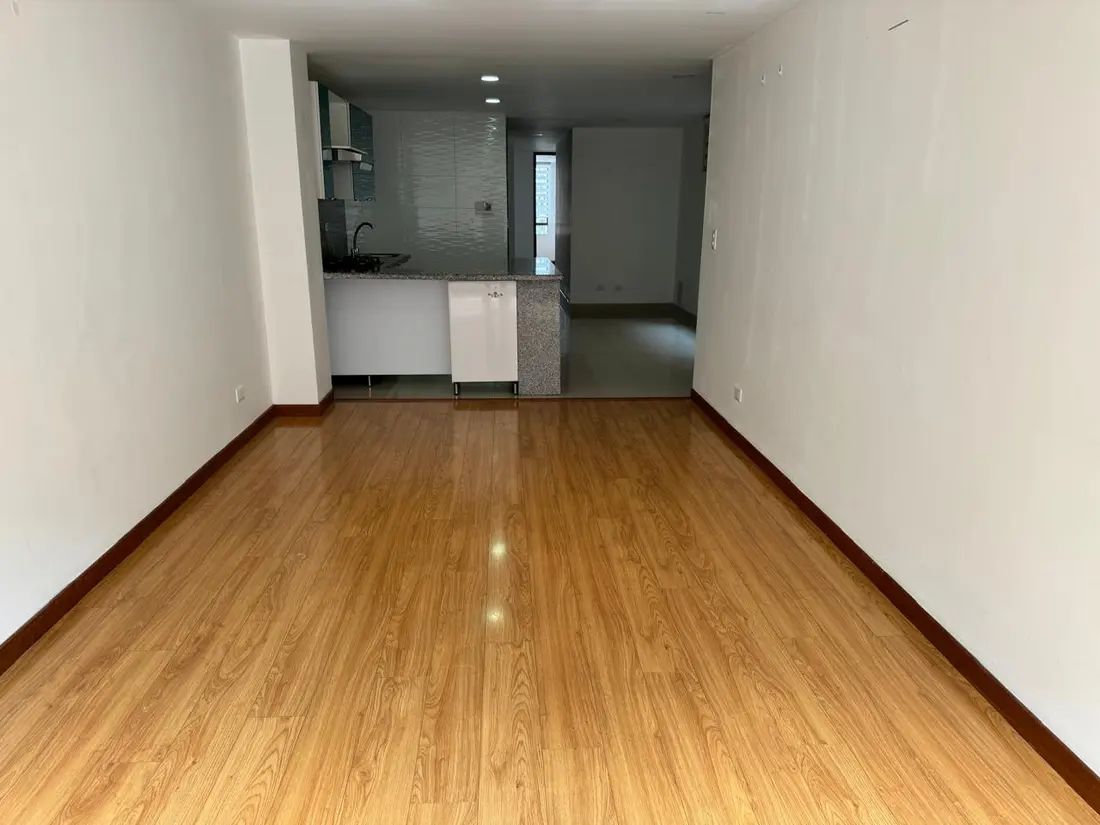 Apartamento en venta Cundinamarca Bogotá El Batan - Edif Batan 88 m2 Habitaciones 2 Baños 2 Garajes 4 Precio $357000000