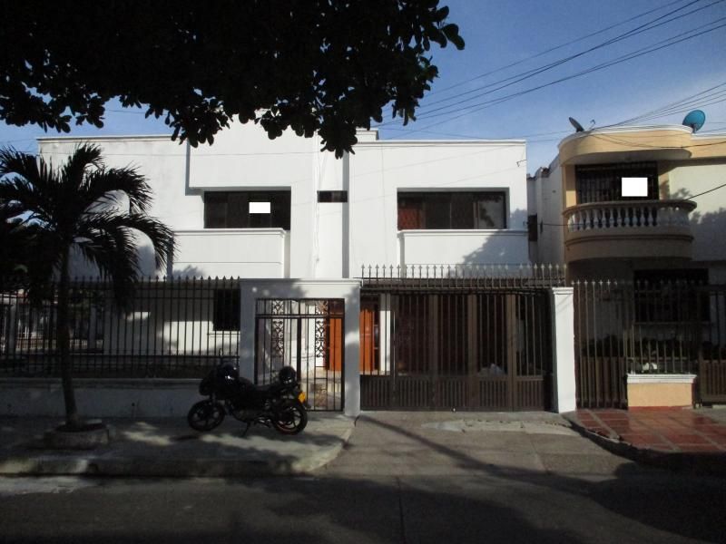 Apartamento en arriendo Atlántico Barranquilla Ciudad Jardin 280 m2 Habitaciones 4 Baños 2 Garajes 2 Precio $1681600