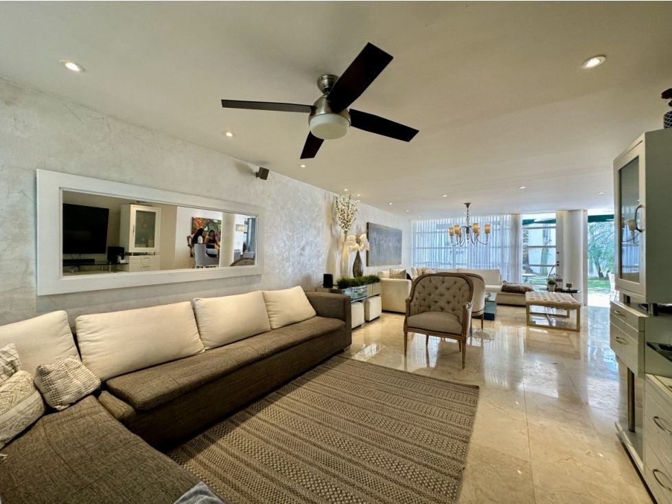 Casa en venta Atlántico Barranquilla Altos De Riomar 292 m2 Habitaciones 5 Baños 4 Garajes 3 Precio $2450000000