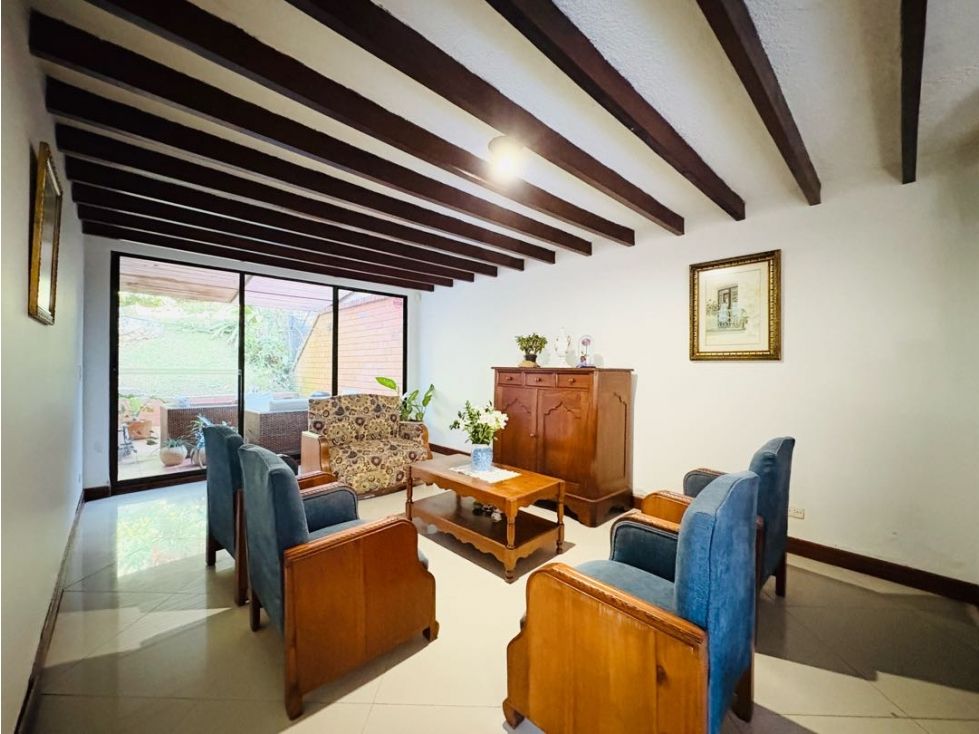 Casa en venta Antioquia Envigado Loma Del Atravesado 150 m2 Habitaciones 3 Baños 3 Garajes 2 Precio $920000000