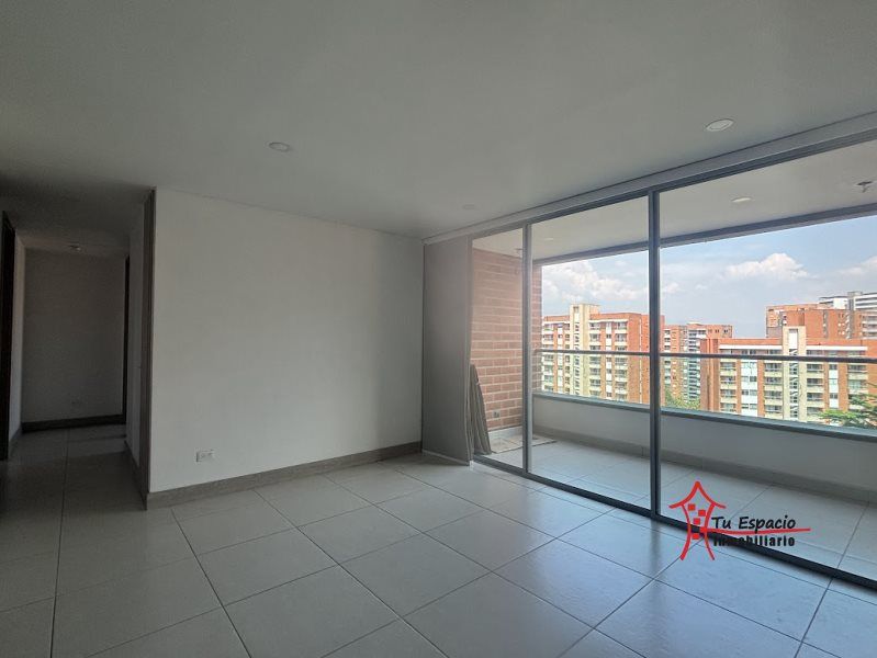 Apartamento en arriendo Antioquia Envigado Envigado 100 m2 Habitaciones 3 Baños 3 Garajes 0 Precio $6000000