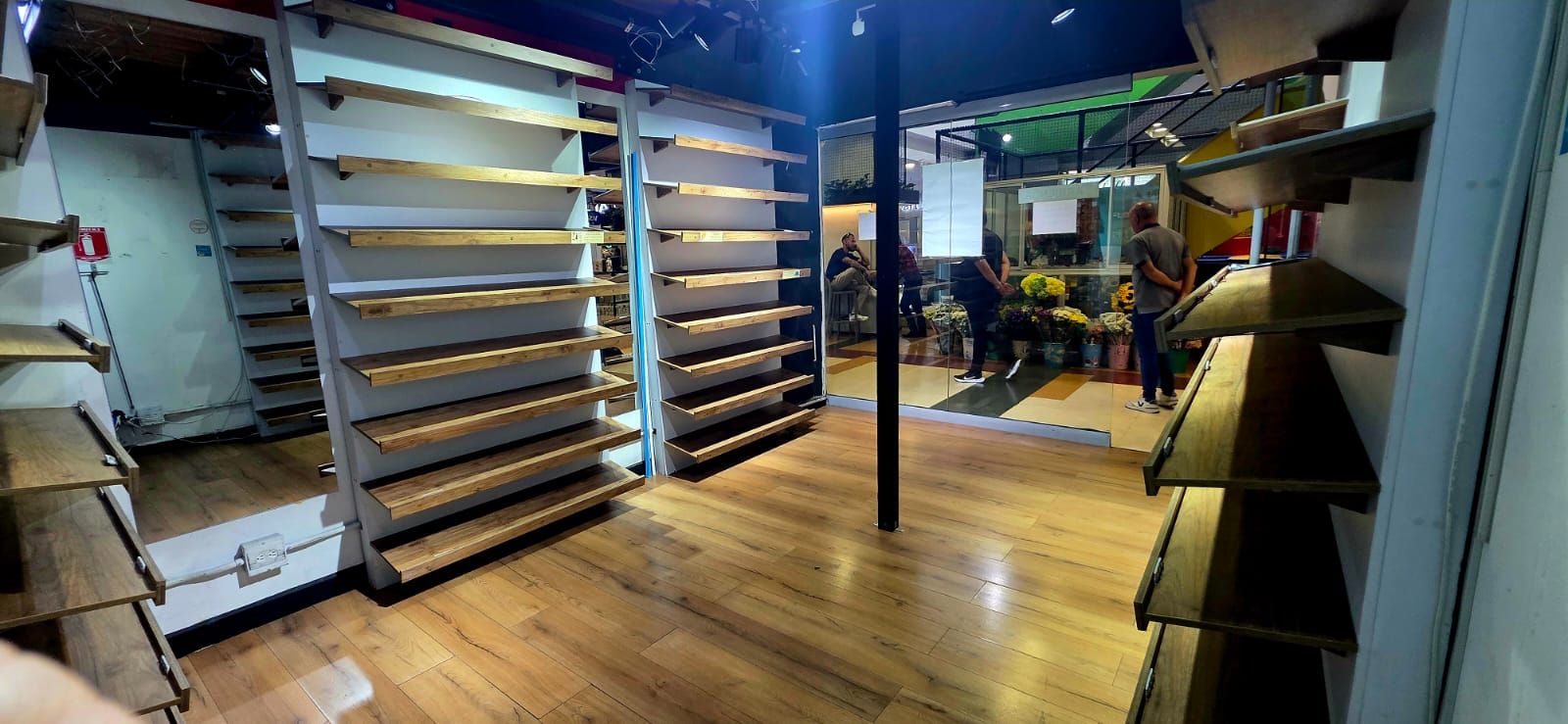 Local en arriendo Antioquia Medellín Moravia 25 m2 Habitaciones 0 Baños 0 Garajes 0 Precio $2980000