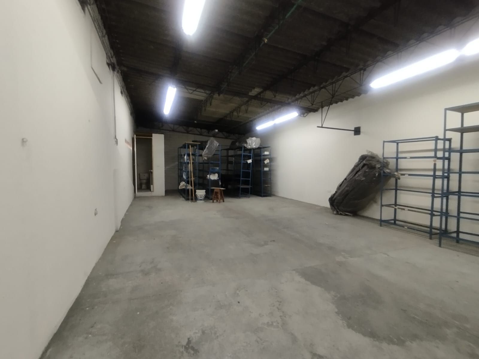 Bodega en arriendo Antioquia Medellín Colon 125 m2 Habitaciones 0 Baños 1 Garajes 0 Precio $5500000