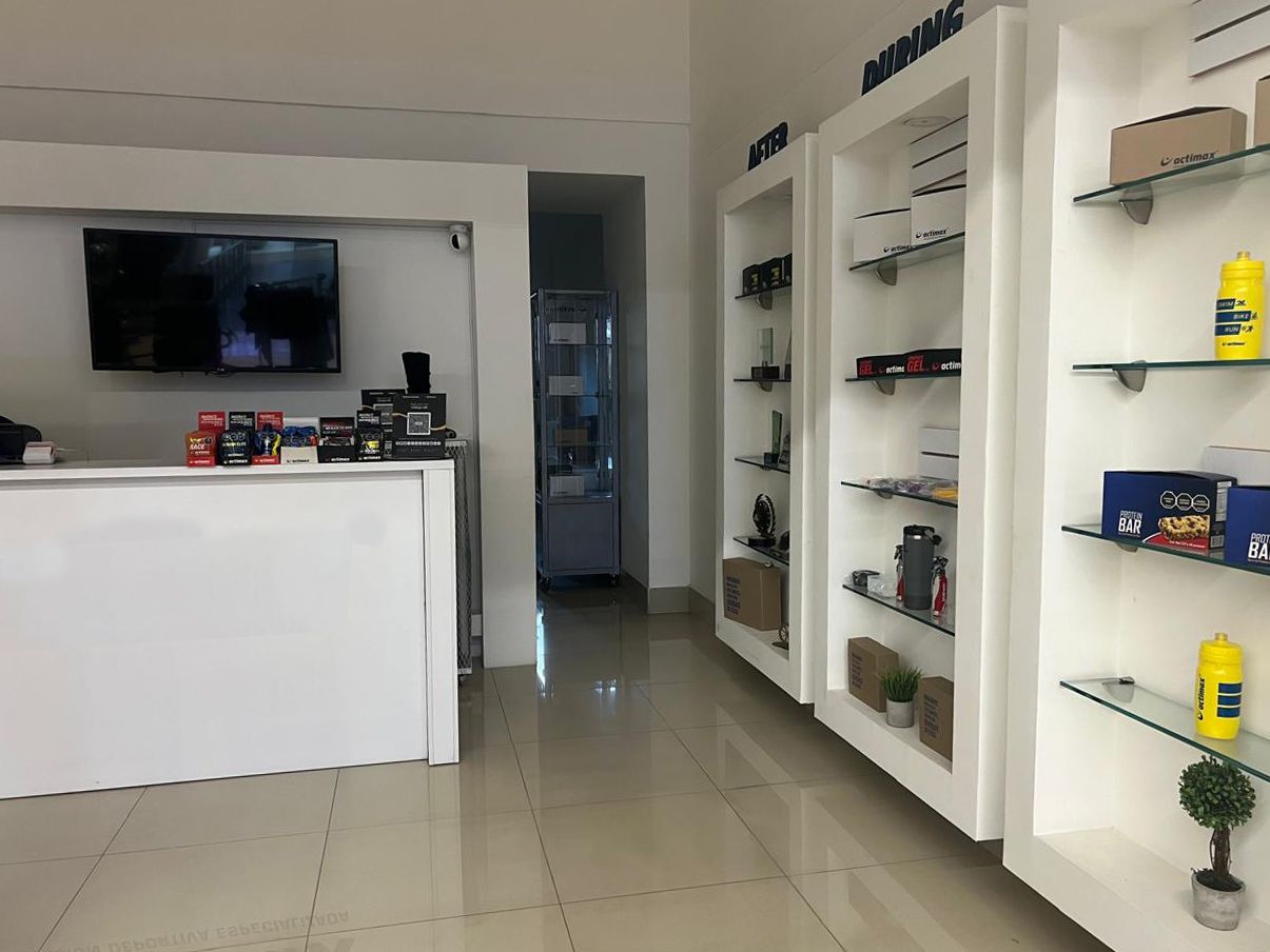 Local en venta Antioquia Envigado La Pradera 40 m2 Habitaciones 0 Baños 1 Garajes 0 Precio $740000000