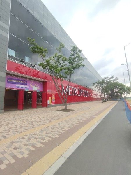 Local en arriendo Cundinamarca Bogotá Metrópolis 33 m2 Habitaciones 0 Baños 0 Garajes 0 Precio $3000000