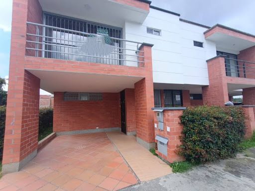 Casa en arriendo Antioquia La Ceja Ofir 140 m2 Habitaciones 3 Baños 3 Garajes 1 Precio $2900000