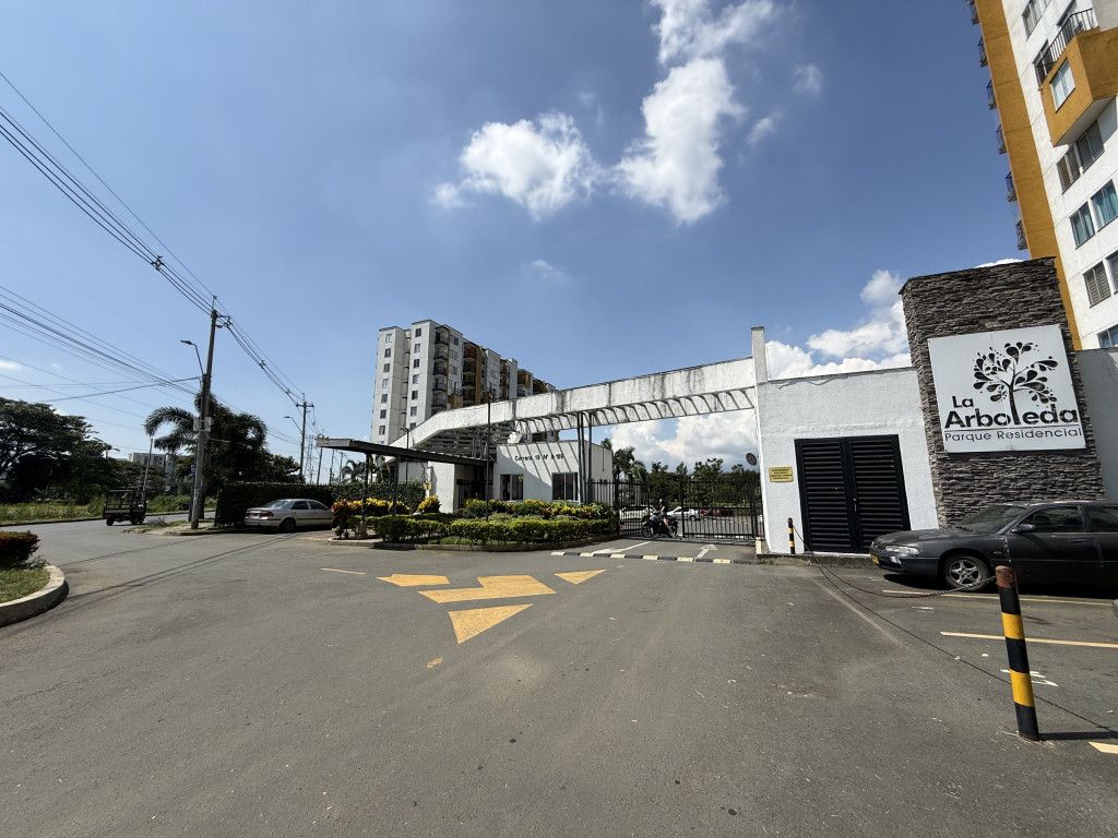 Apartamento en arriendo Valle Del Cauca Jamundí Sachamate 65 m2 Habitaciones 3 Baños 2 Garajes 1 Precio $970000