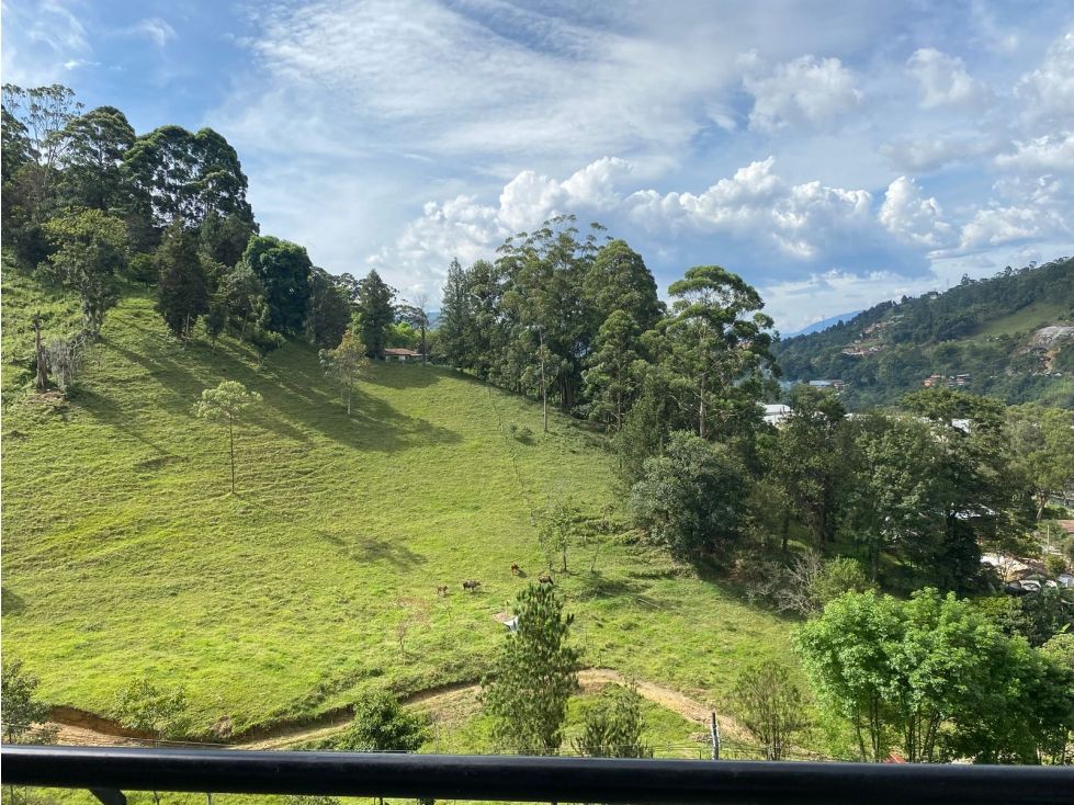 Apartamento en venta Antioquia La Estrella La Estrella 53 m2 Habitaciones 3 Baños 2 Garajes 0 Precio $230000000
