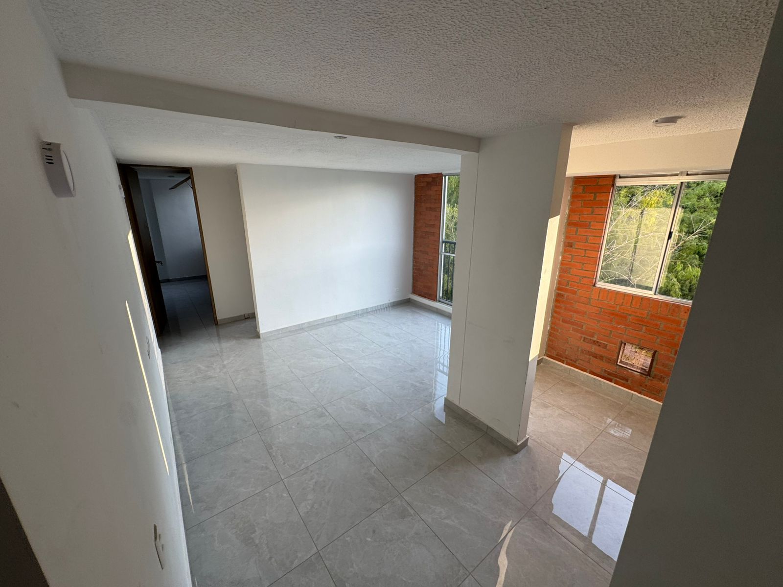 Apartamento en venta Risaralda Pereira El Poblado I Etapa 42 m2 Habitaciones 2 Baños 1 Garajes 1 Precio $235000000