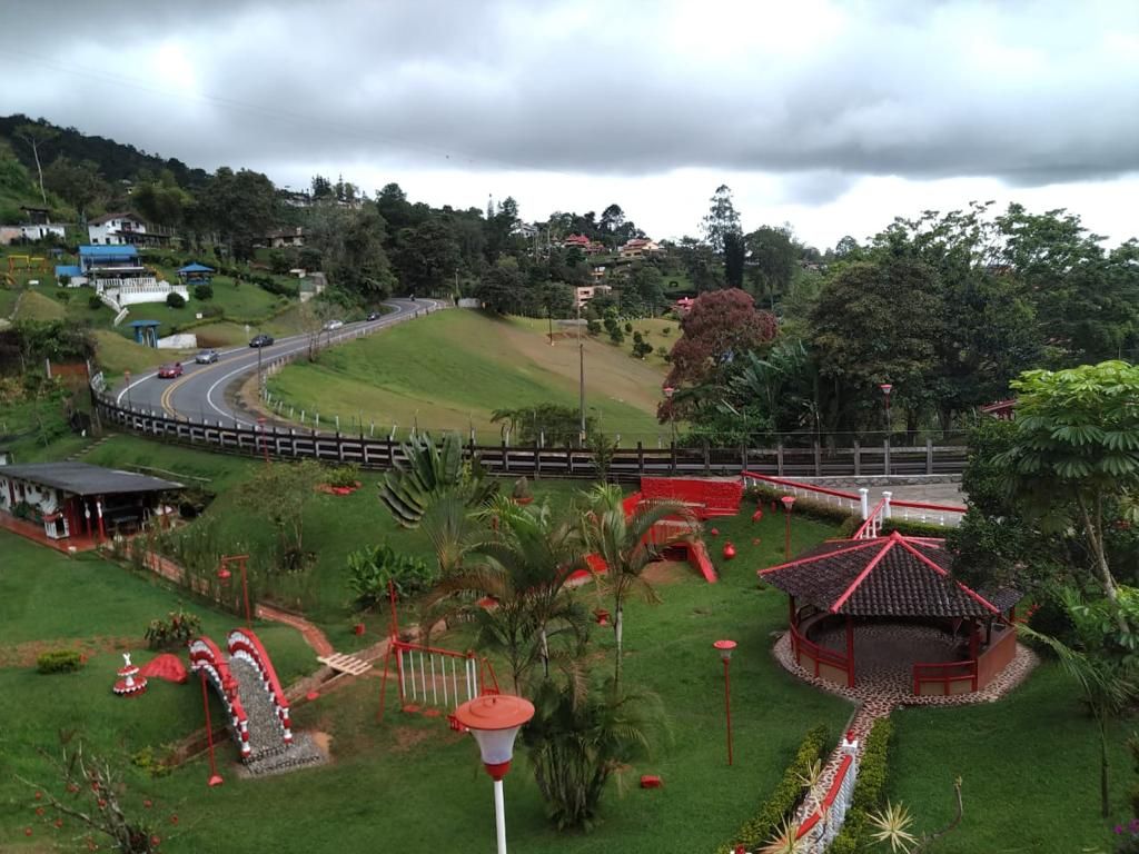 Finca en venta Valle Del Cauca Dagua Dagua 500 m2 Habitaciones 6 Baños 6 Garajes 7 Precio $800000000