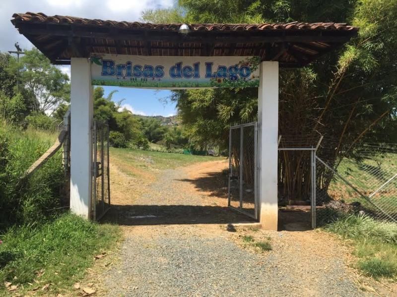 Finca en arriendo Valle Del Cauca Dagua Dagua 894 m2 Habitaciones 7 Baños 8 Garajes 10 Precio $7000000