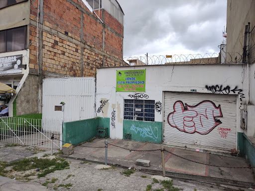 Lote en venta Cundinamarca Bogotá Las Orquideas 290 m2 Habitaciones 0 Baños 2 Garajes 10 Precio $1500000000