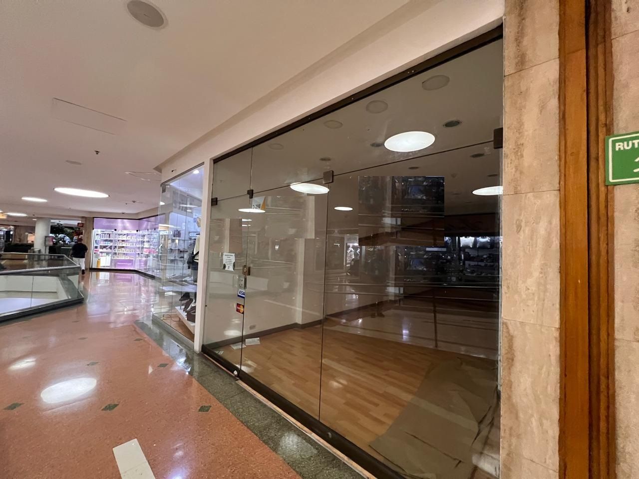 Local en arriendo Antioquia Medellín Los Conquistadores 58 m2 Habitaciones 0 Baños 1 Garajes 0 Precio $8300000